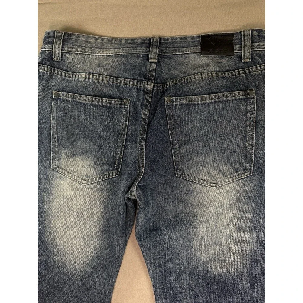 Men’s Reset Platinum Denim Heavily Distressed Jeans 36x32 Medium Wash Edgy Hip